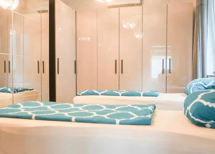 Donaublick Apartman *